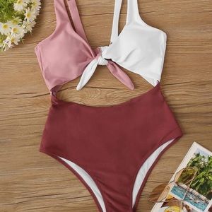 Colorblock Tie Front Cut-Out One Piece Swimsuit XL